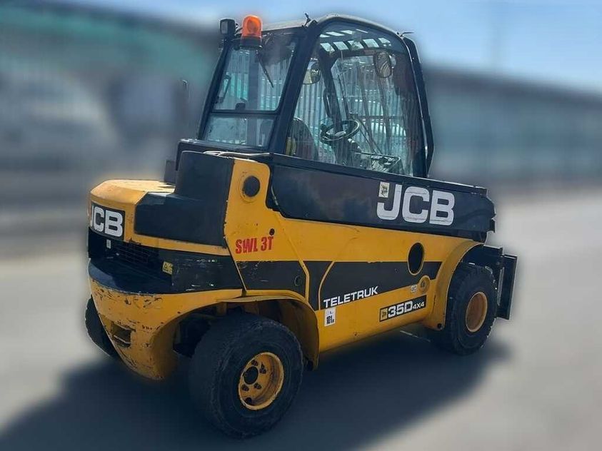 Телескопічний навантажувач JCB TLT35D