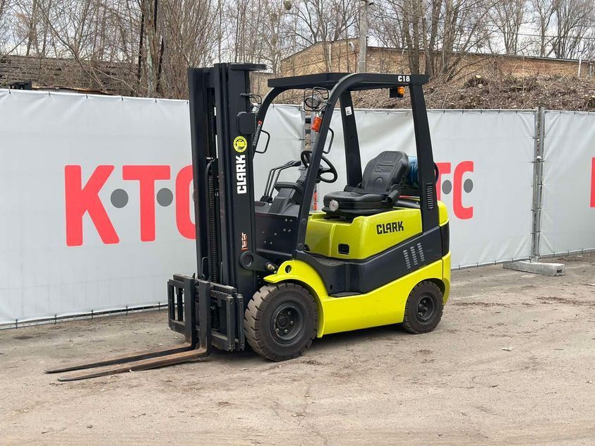 Газовий навантажувач CLARK C18L  (стан нового)