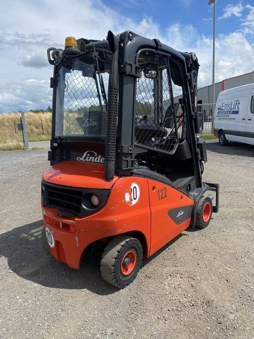 Дизельний навантажувач Linde H16D-01