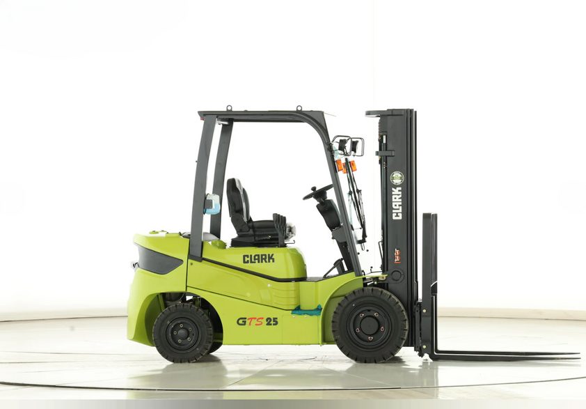 Дизельный погрузчик CLARK GTS 25 (НОВЫЙ)