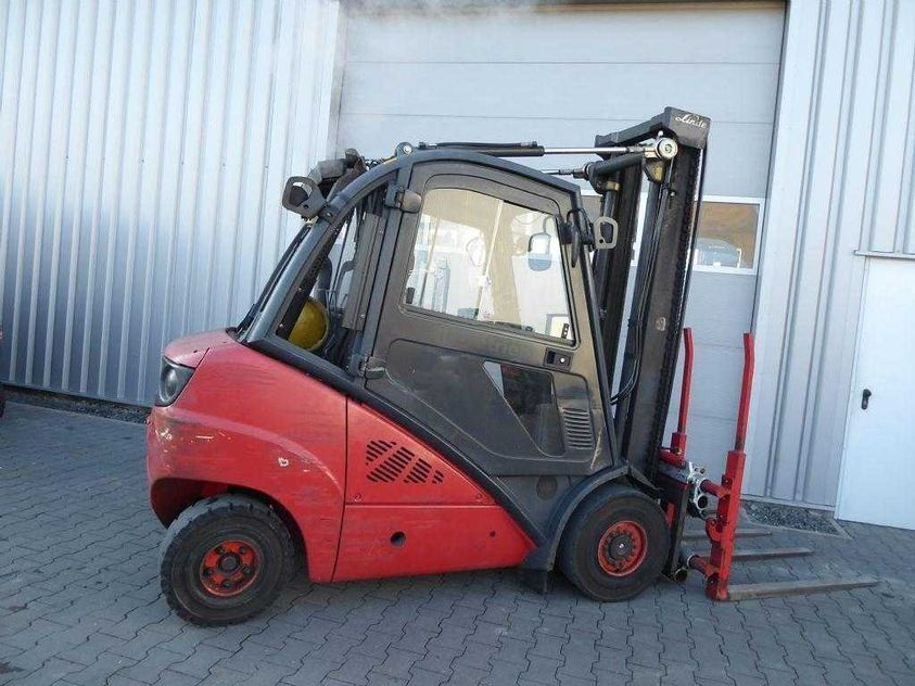 Газовый погрузчик LINDE H30T