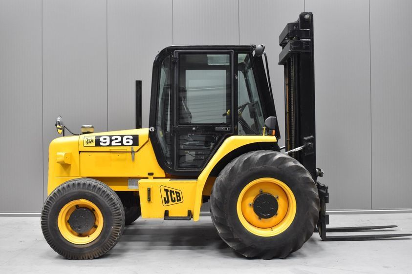 Дизельний навантажувач підвищеної прохідності JCB 926 4WD