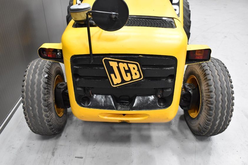 Дизельний навантажувач підвищеної прохідності JCB 926 4WD