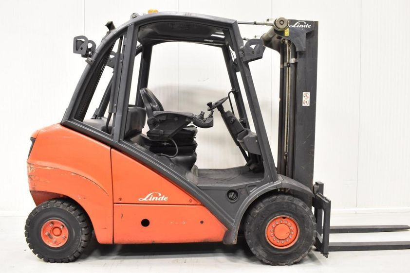 Дизельний навантажувач LINDE H35D
