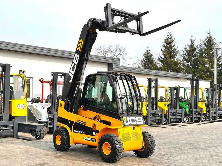 Телескопический погрузчик JCB TLT35D