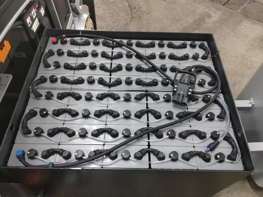 Електричний навантажувач STILL RX 60-30L
