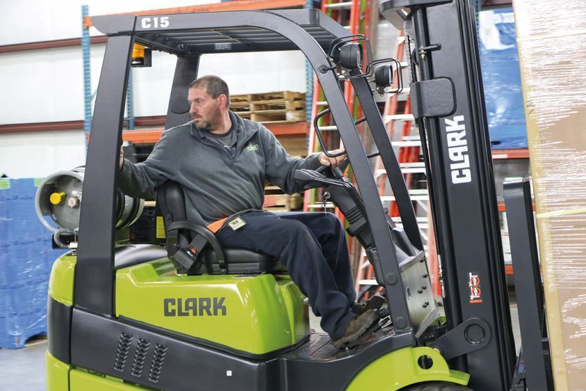 Газовый погрузчик CLARK C20s