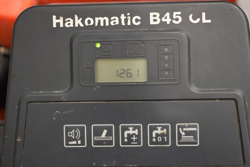 Подметальная машина HAKO B 45 CL