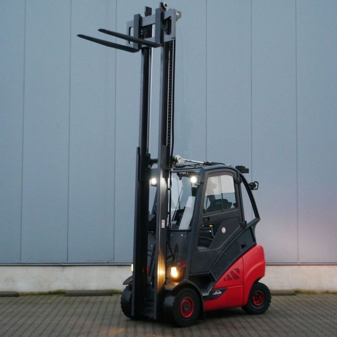 Дизельний навантажувач LINDE H30D-02