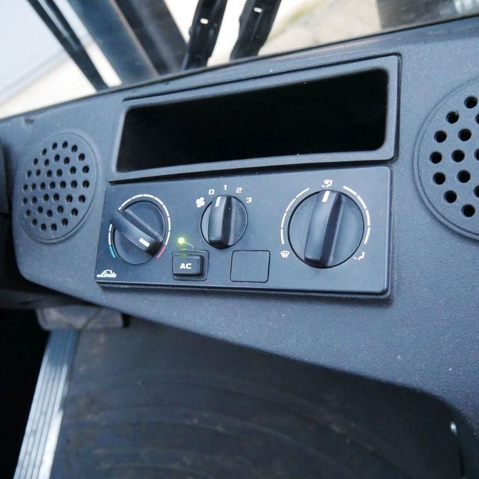 Дизельний навантажувач LINDE H30D-02