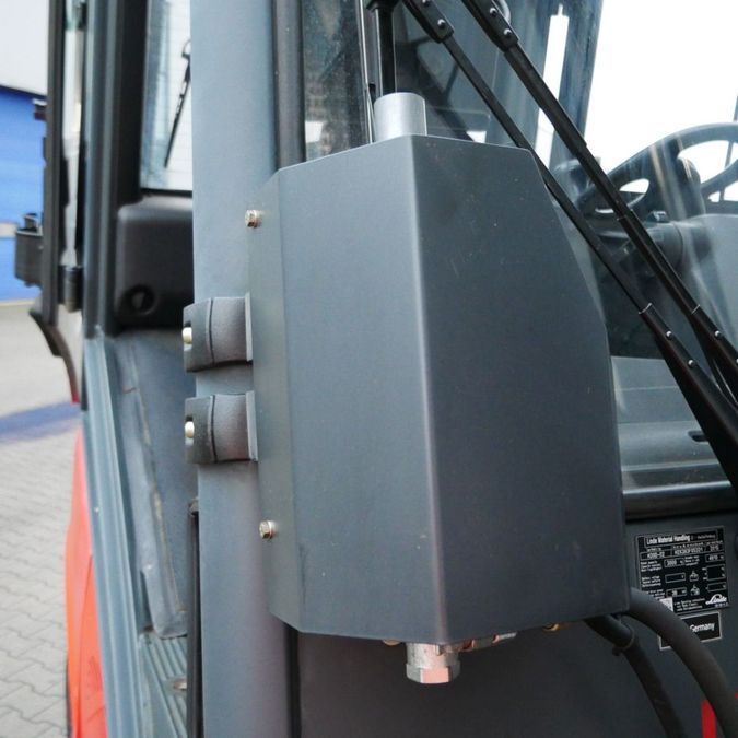 Дизельний навантажувач LINDE H30D-02
