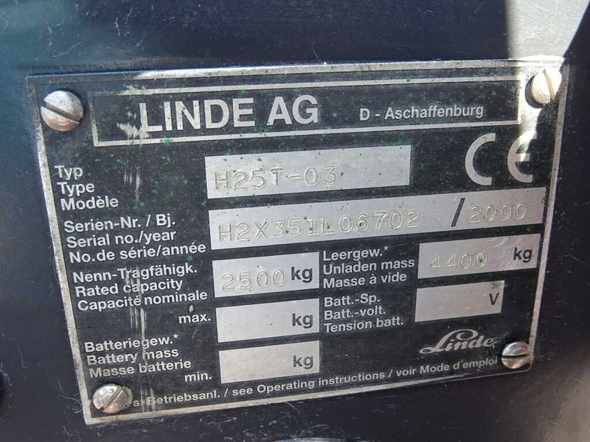 Газовий навантажувач LINDE H25T-03