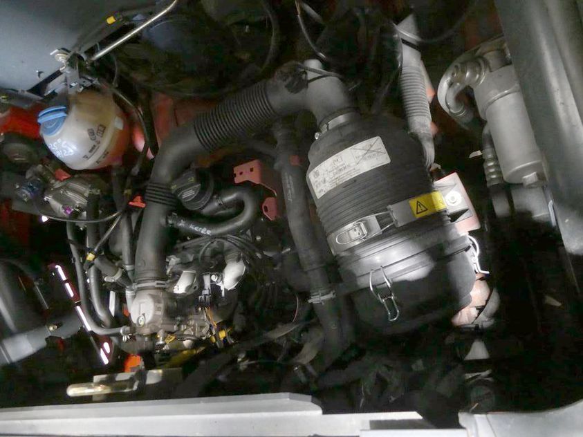Газовий навантажувач LINDE H30T 393-EVO