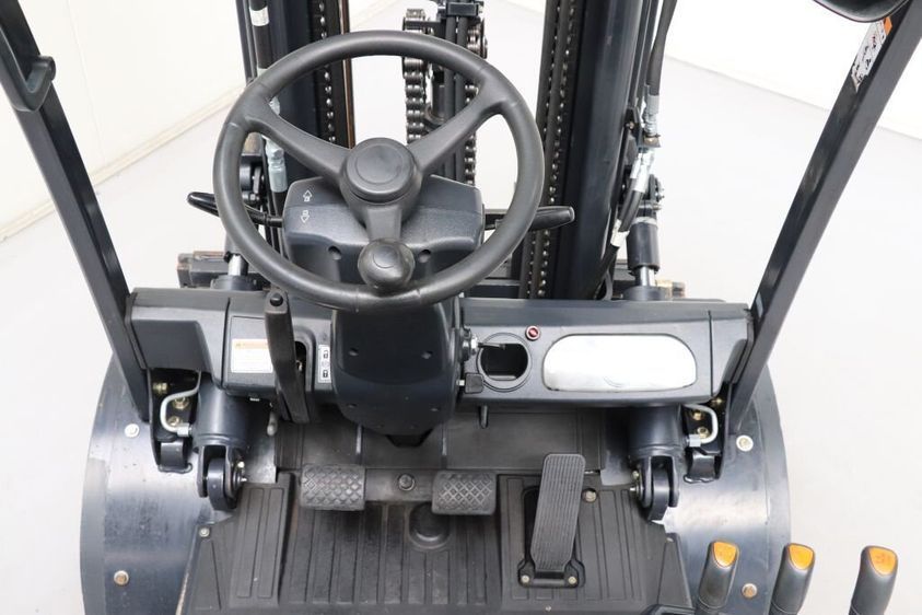 Газовый погрузчик DOOSAN G35C-5