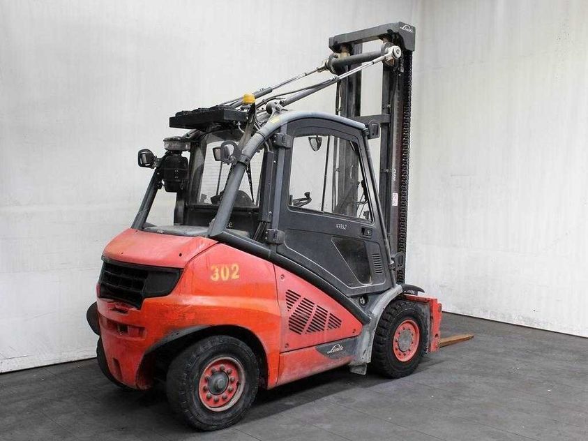 Дизельный погрузчик LINDE H 40 D-02 394