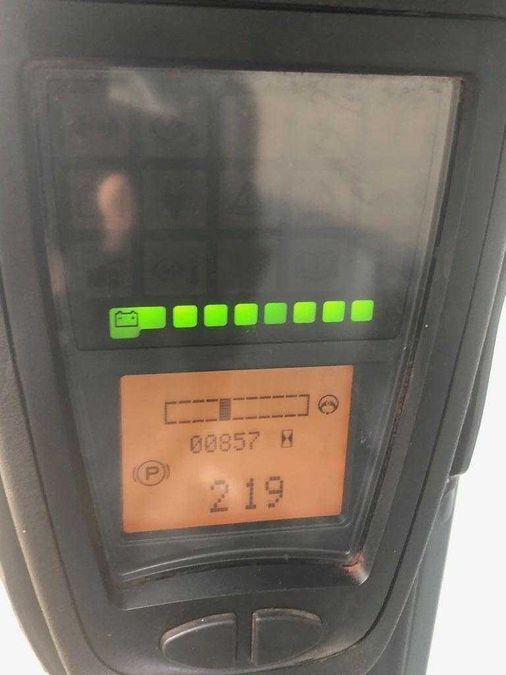 Электрический погрузчик LINDE E18L трехопорный