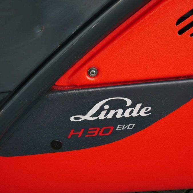 Дизельный погрузчик LINDE H30D-02 EVO