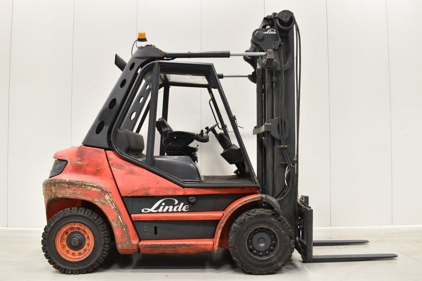 Дизельный погрузчик LINDE H 70 D-01