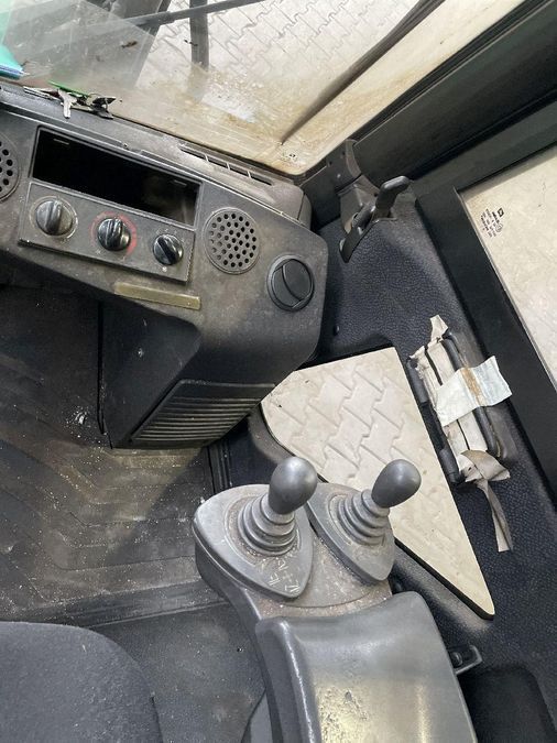 Дизельный погрузчик LINDE H30D