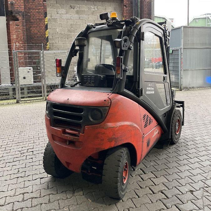 Дизельный погрузчик LINDE H30D