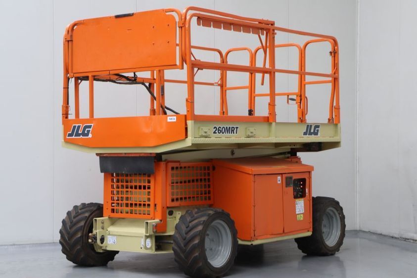 Ножичний підйомник JLG 260MRT (підйом 9,9 м)