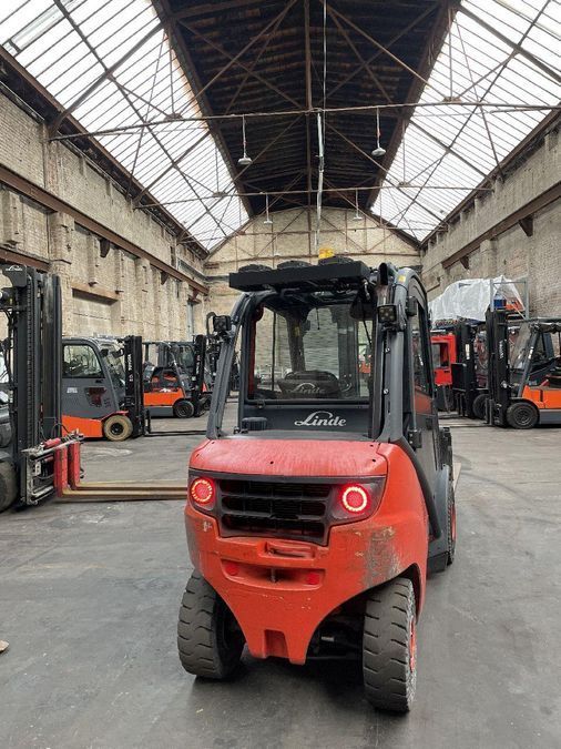 Дизельний навантажувач LINDE H30D-02