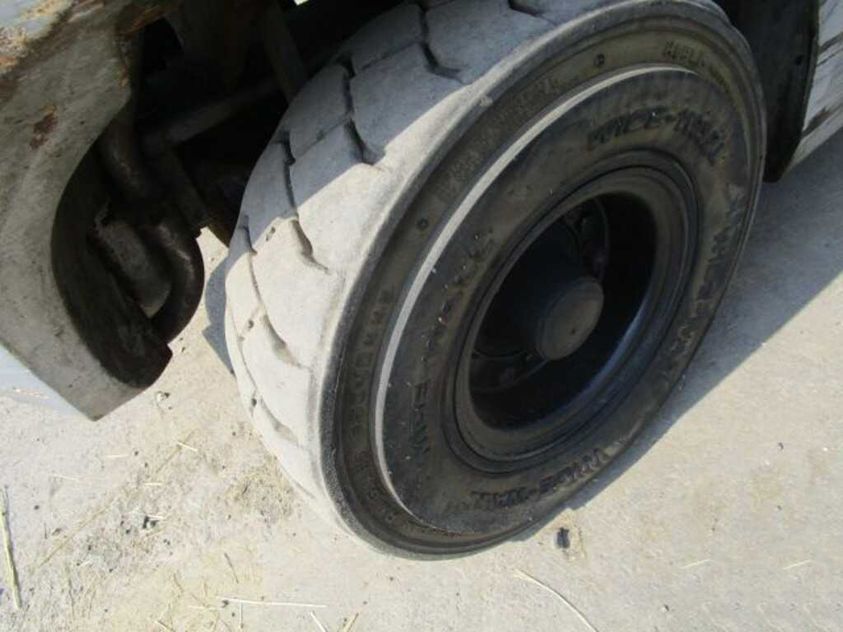 Дизельний навантажувач NISSAN FGD02A32Q