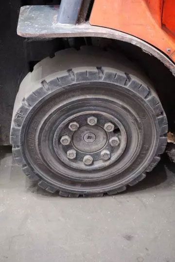 Электрический погрузчик TOYOTA 7 FBMF20
