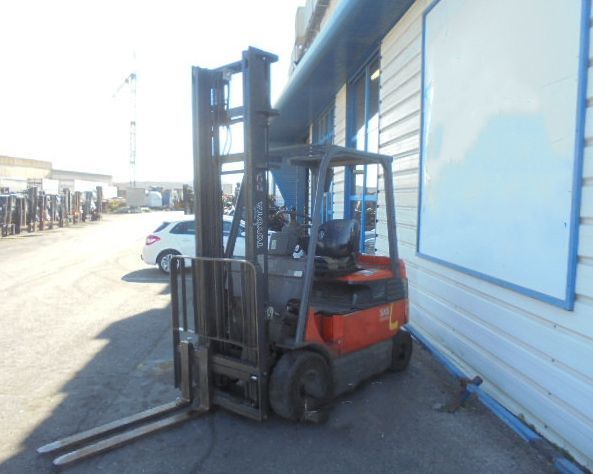 Электрический погрузчик TOYOTA 7FBMF25