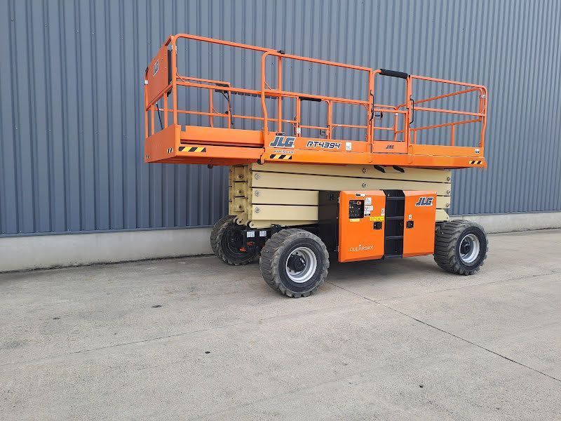 Ножничный вседорожный дизельный подъемник JLG RT4394 (Новый)