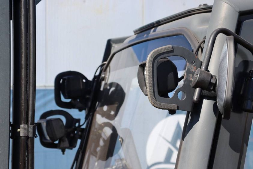 Газовый погрузчик LINDE H 25T-02