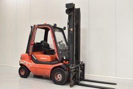 Дизельный погрузчик LINDE H30D-03