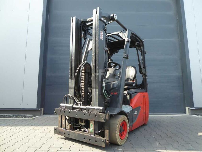 Електричний навантажувач LINDE E16С-02