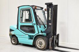 Дизельный погрузчик MAXIMAL FD 35 T