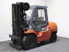 Дизельный погрузчик TOYOTA 42-7 FDA 50
