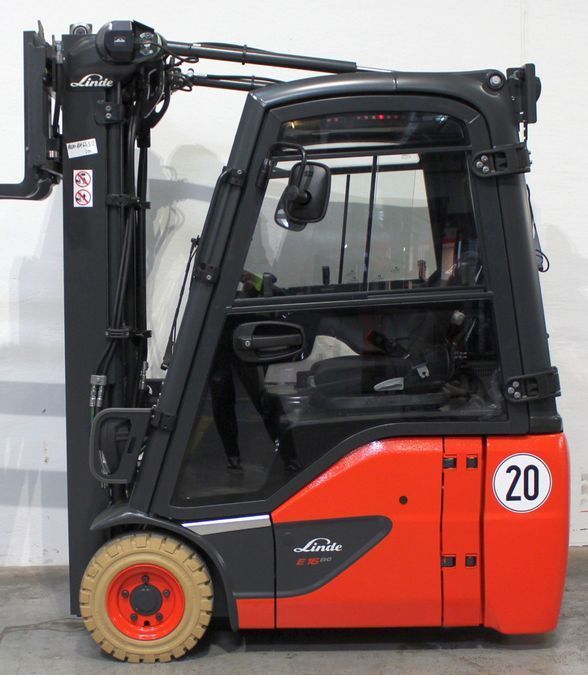 Электрический погрузчик LINDE E16С-02