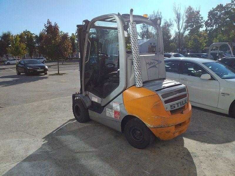 Дизельный погрузчик STILL RX 70-30H
