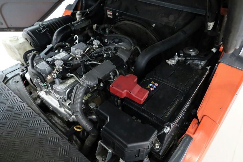 Дизельний навантажувач TOYOTA 52-8-FDF-25