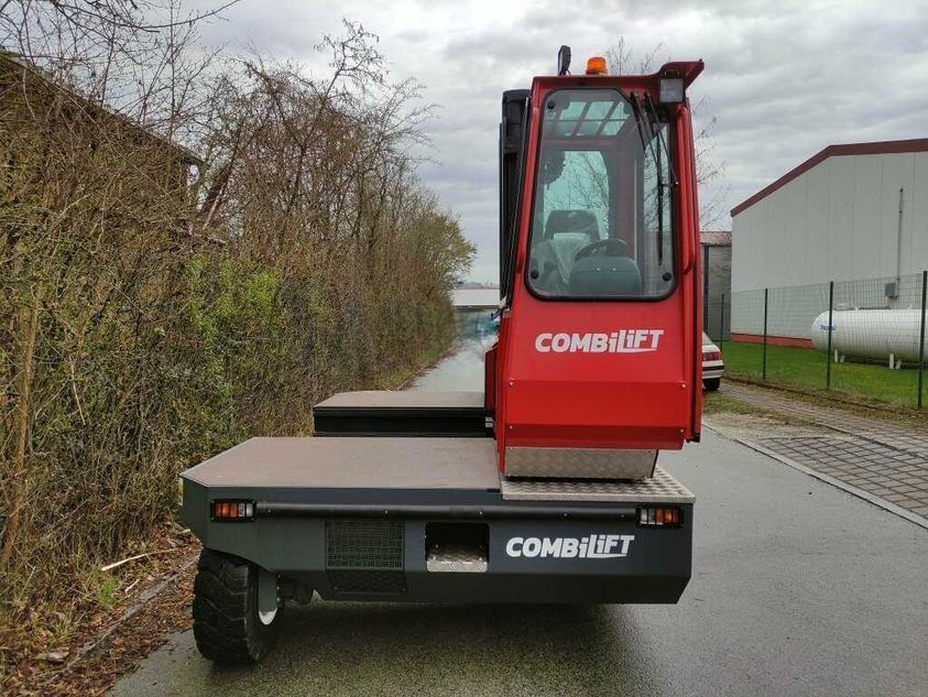 Бічний 4-х ходовий навантажувач COMBILIFT C6000 SL (сайдлоадер) 2022 року