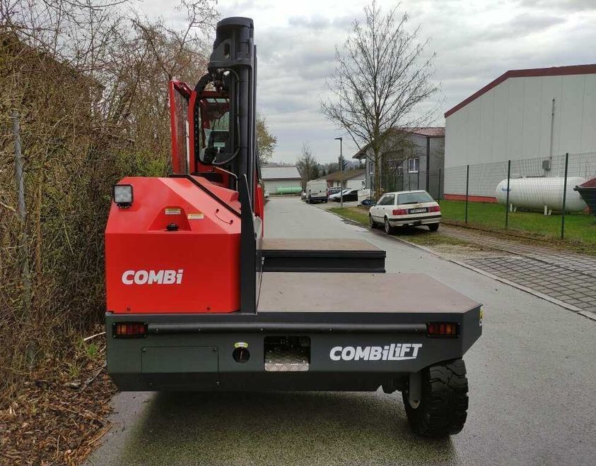 Бічний 4-х ходовий навантажувач COMBILIFT C6000 SL (сайдлоадер) 2022 року