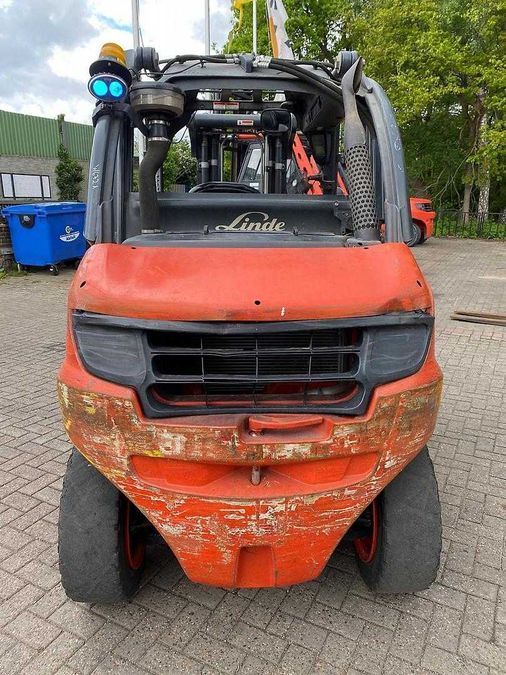 Дизельный погрузчик LINDE H45D вагонник