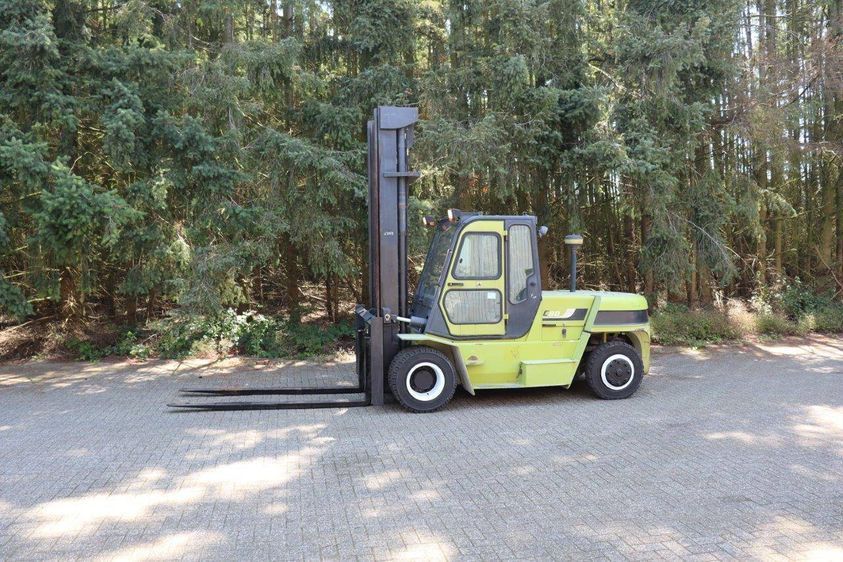Дизельний навантажувач CLARK C 80 D