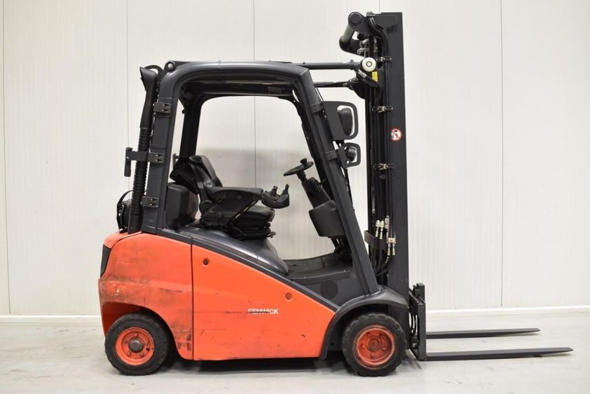 Газовый погрузчик LINDE H20T-01