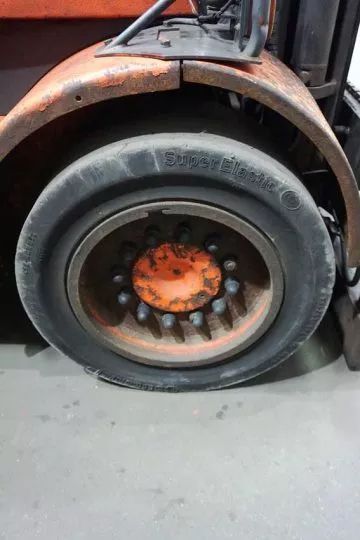 Дизельний навантажувач LINDE H 80 D-02
