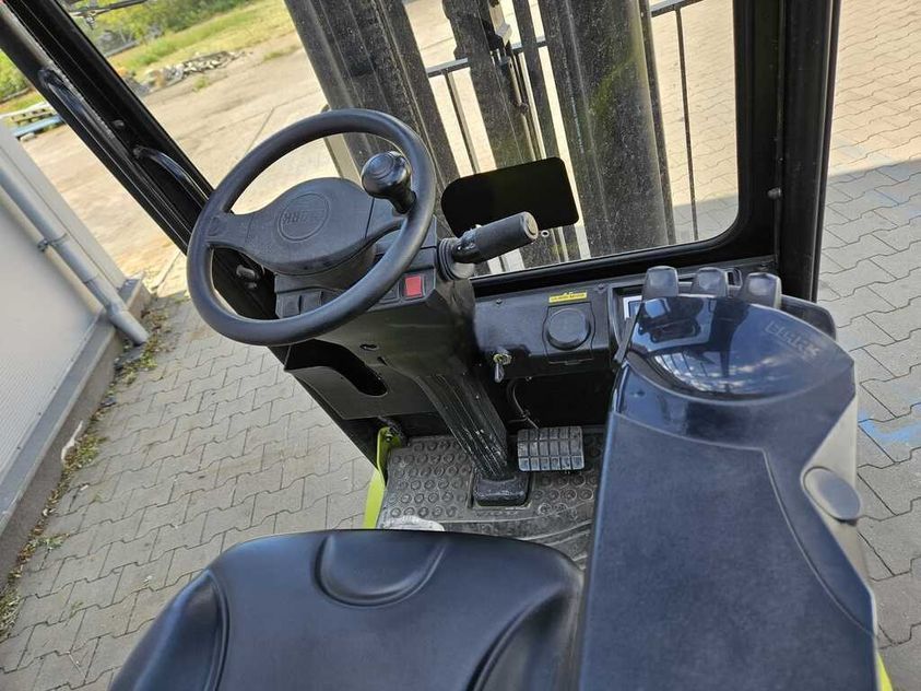 Електричний навантажувач CLARK GTX18