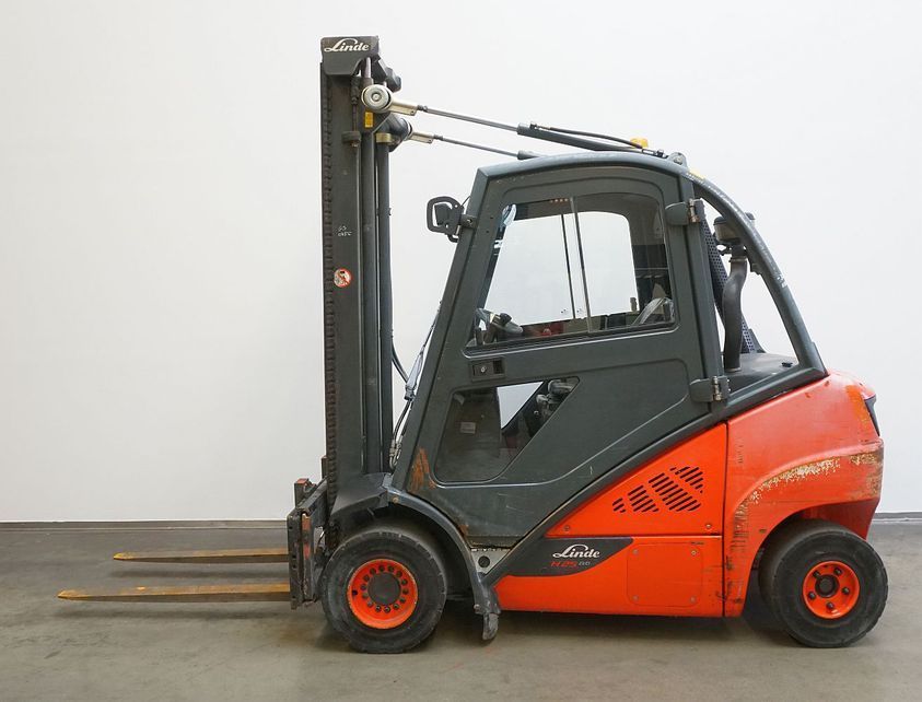 Дизельний навантажувач LINDE H 25 D/392-02 EVO