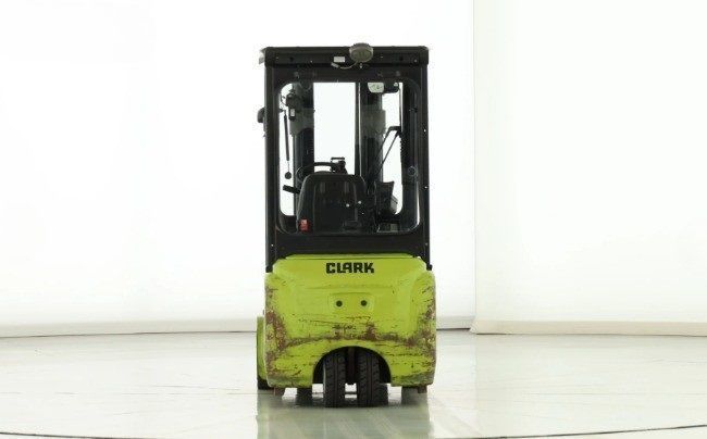Электрический погрузчик CLARK GTX18 с Акб 2024 года
