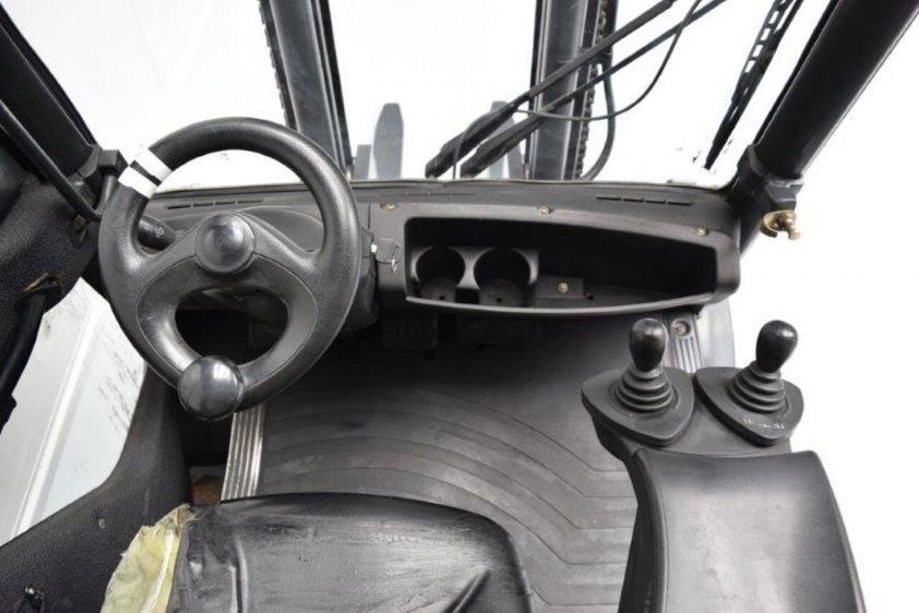Дизельний навантажувач LINDE H30D
