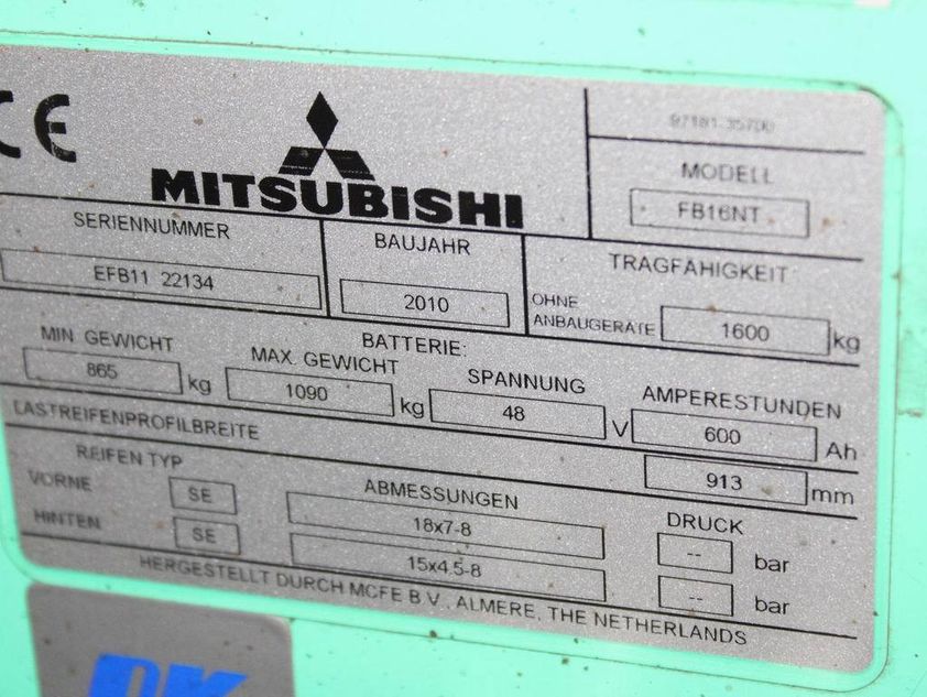 Электрический погрузчик MITSUBISHI FB 16 NT трехопорный
