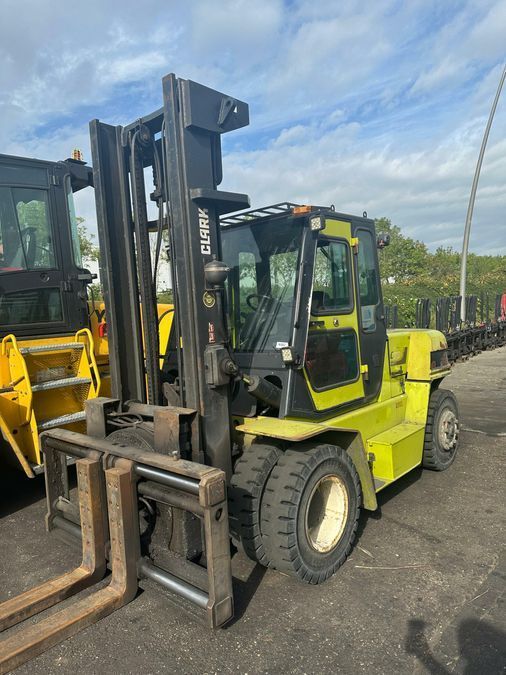 Дизельний навантажувач CLARK C 70 D (ротатор + позиціонер вил)